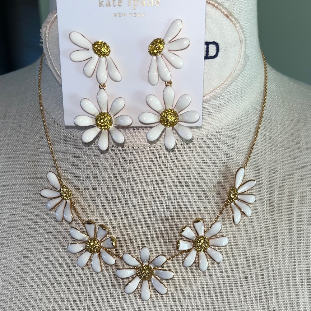 Kate Spade Gold and White Floral Necklace Set - Picture 6 of 6